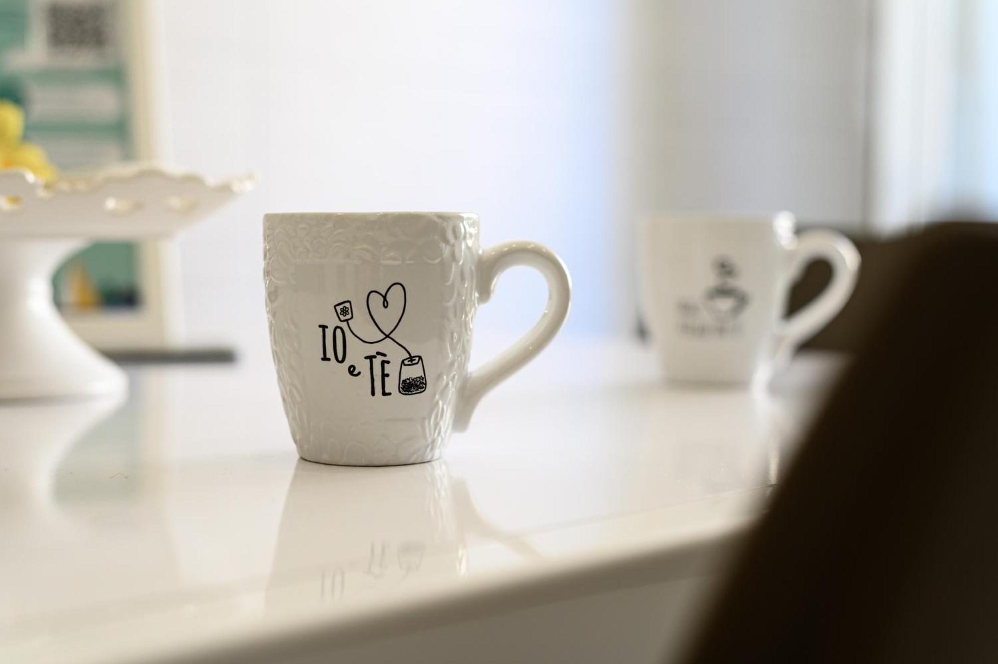 Domus Romeo Apartment Napoli Bagian luar foto